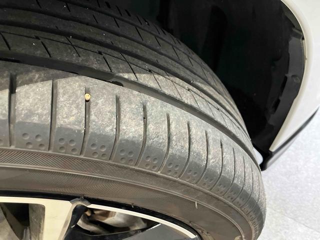 フィット ＲＳ　ＥＴＣ　バックカメラ　ナビ　ＴＶ　クリアランスソナー　オートクルーズコントロール　レーンアシスト　衝突被害軽減システム　アルミホイール　オートライト　ＬＥＤヘッドランプ　スマートキー　ＣＶＴ（30枚目）