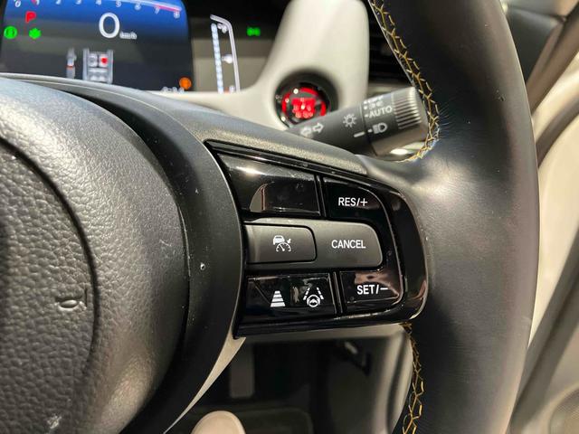 フィット ＲＳ　ＥＴＣ　バックカメラ　ナビ　ＴＶ　クリアランスソナー　オートクルーズコントロール　レーンアシスト　衝突被害軽減システム　アルミホイール　オートライト　ＬＥＤヘッドランプ　スマートキー　ＣＶＴ（46枚目）