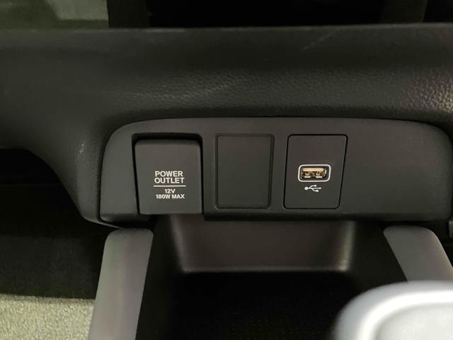 フィット ＲＳ　ＥＴＣ　バックカメラ　ナビ　ＴＶ　クリアランスソナー　オートクルーズコントロール　レーンアシスト　衝突被害軽減システム　アルミホイール　オートライト　ＬＥＤヘッドランプ　スマートキー　ＣＶＴ（51枚目）