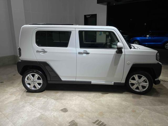 タフト Ｇ　クロムベンチャー　バックカメラ　クリアランスソナー　オートクルーズコントロール　衝突被害軽減システム　オートライト　スマートキー　アイドリングストップ　シートヒーター　サンルーフ　ＣＶＴ　ＥＳＣ　アルミホイール（17枚目）