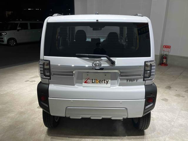 タフト Ｇ　クロムベンチャー　バックカメラ　クリアランスソナー　オートクルーズコントロール　衝突被害軽減システム　オートライト　スマートキー　アイドリングストップ　シートヒーター　サンルーフ　ＣＶＴ　ＥＳＣ　アルミホイール（19枚目）