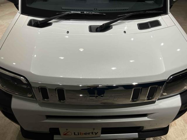 タフト Ｇ　クロムベンチャー　バックカメラ　クリアランスソナー　オートクルーズコントロール　衝突被害軽減システム　オートライト　スマートキー　アイドリングストップ　シートヒーター　サンルーフ　ＣＶＴ　ＥＳＣ　アルミホイール（28枚目）