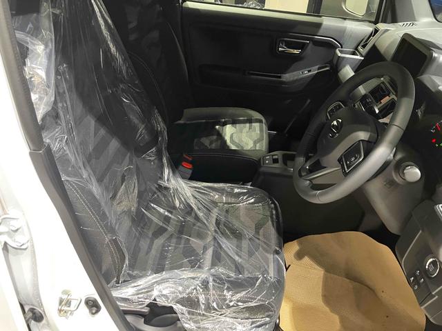 タフト Ｇ　クロムベンチャー　バックカメラ　クリアランスソナー　オートクルーズコントロール　衝突被害軽減システム　オートライト　スマートキー　アイドリングストップ　シートヒーター　サンルーフ　ＣＶＴ　ＥＳＣ　アルミホイール（45枚目）