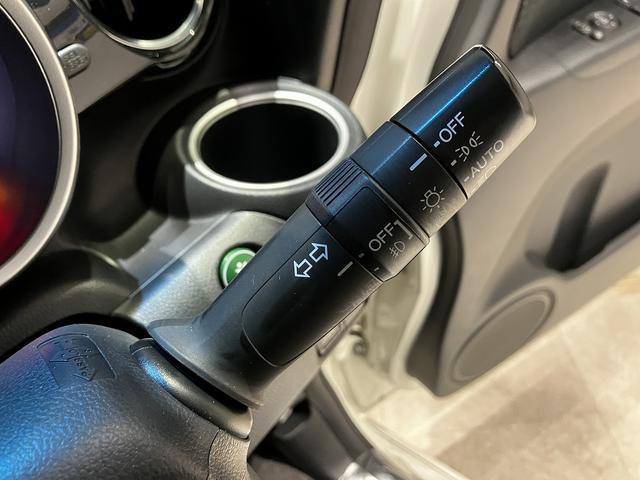 Ｎ－ＢＯＸカスタム Ｇ・Ｌパッケージ　純正ナビ　バックカメラ　片側電動スライドドア　純正アルミホイール　ロールサンシェード　電動格納式ミラー　スマートキー　横滑り防止　ステアリングスイッチ　シートバックテーブル　オートライト（42枚目）