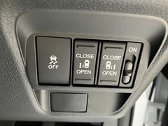 ����ҤȤĤǥɥ������ץ󡣡ڥ�󥢥������ξ¦�ѥ���饤�ɥɥ���ξ�꤬�դ����äƤ��Ƥ⡢�����å��ҤȤĤǥ��饤�ɥɥ�����ư�������ư�����ץ󤷤ޤ��� 4