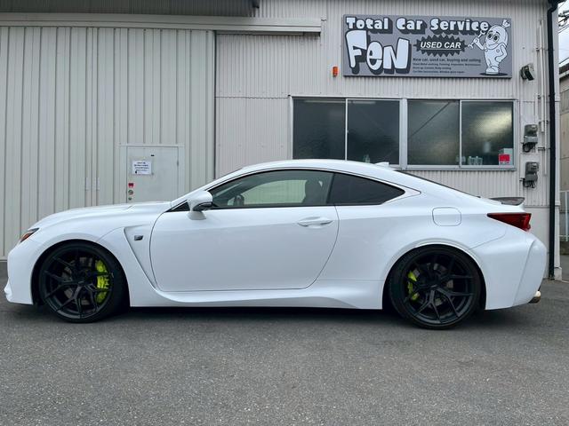 ＲＣ Ｆ ベースグレード　ベースグレード（４名）ＳＲ　ＴＶＤ　車高調　ＶＯＳＳＥＮ２０インチＺＥＥＳマフラー（11枚目）