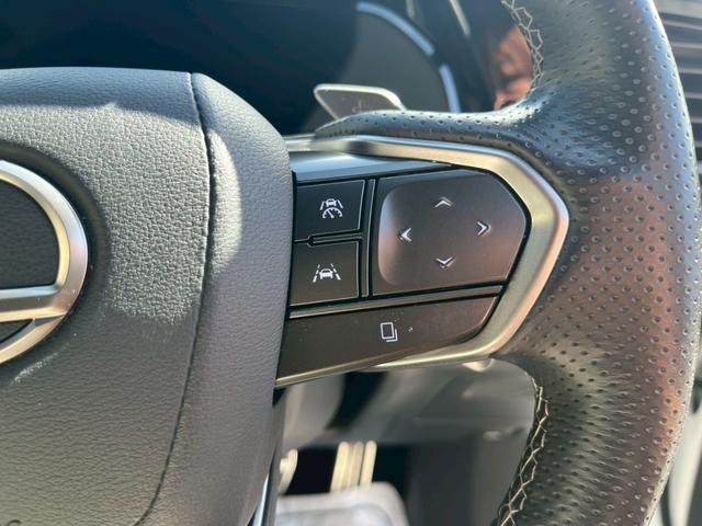 ＮＸ ＮＸ３５０ｈ　Ｆスポーツ　ホワイトレザーシート　ドライブレコーダー　全周囲カメラ　クリアランスソナー　オートクルーズコントロール　レーンアシスト　パークアシスト　衝突被害軽減システム　サンルーフ　ナビ　オートマチックハイビーム（5枚目）