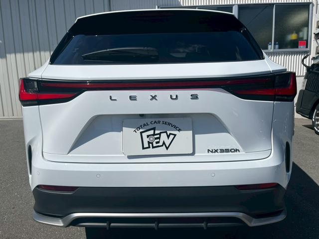 ＮＸ ＮＸ３５０ｈ　Ｆスポーツ　ホワイトレザーシート　ドライブレコーダー　全周囲カメラ　クリアランスソナー　オートクルーズコントロール　レーンアシスト　パークアシスト　衝突被害軽減システム　サンルーフ　ナビ　オートマチックハイビーム（26枚目）