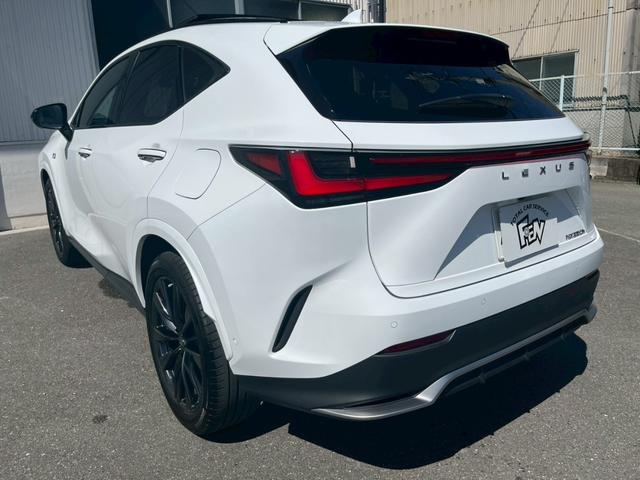 ＮＸ ＮＸ３５０ｈ　Ｆスポーツ　ホワイトレザーシート　ドライブレコーダー　全周囲カメラ　クリアランスソナー　オートクルーズコントロール　レーンアシスト　パークアシスト　衝突被害軽減システム　サンルーフ　ナビ　オートマチックハイビーム（27枚目）