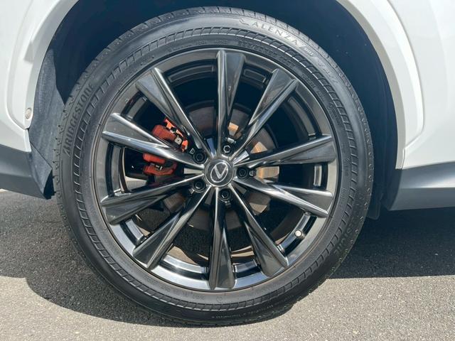 ＮＸ ＮＸ３５０ｈ　Ｆスポーツ　ホワイトレザーシート　ドライブレコーダー　全周囲カメラ　クリアランスソナー　オートクルーズコントロール　レーンアシスト　パークアシスト　衝突被害軽減システム　サンルーフ　ナビ　オートマチックハイビーム（31枚目）