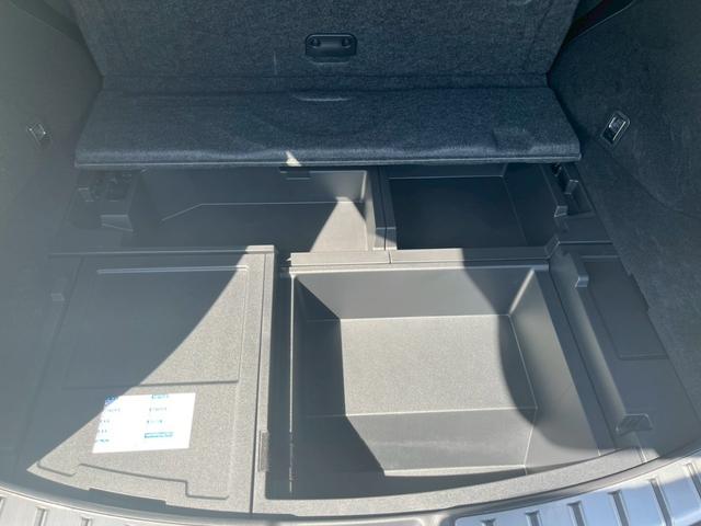 ＮＸ ＮＸ３５０ｈ　Ｆスポーツ　ホワイトレザーシート　ドライブレコーダー　全周囲カメラ　クリアランスソナー　オートクルーズコントロール　レーンアシスト　パークアシスト　衝突被害軽減システム　サンルーフ　ナビ　オートマチックハイビーム（37枚目）