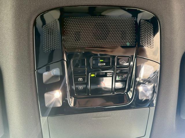 ＮＸ ＮＸ３５０ｈ　Ｆスポーツ　ホワイトレザーシート　ドライブレコーダー　全周囲カメラ　クリアランスソナー　オートクルーズコントロール　レーンアシスト　パークアシスト　衝突被害軽減システム　サンルーフ　ナビ　オートマチックハイビーム（53枚目）