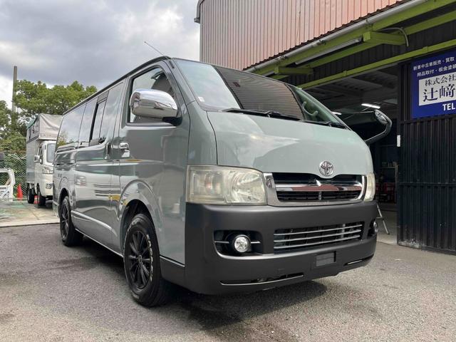 ハイエースバン ロングスーパーＧＬ　オリジナルカラー／ホワイトレタータイヤ／ディーゼル／ＥＴＣ車載器／キーレス／両側スライドドア（2枚目）