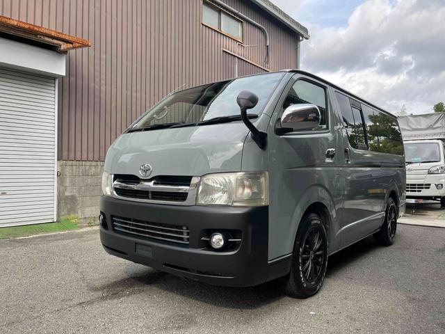 ハイエースバン ロングスーパーＧＬ　オリジナルカラー／ホワイトレタータイヤ／ディーゼル／ＥＴＣ車載器／キーレス／両側スライドドア（3枚目）