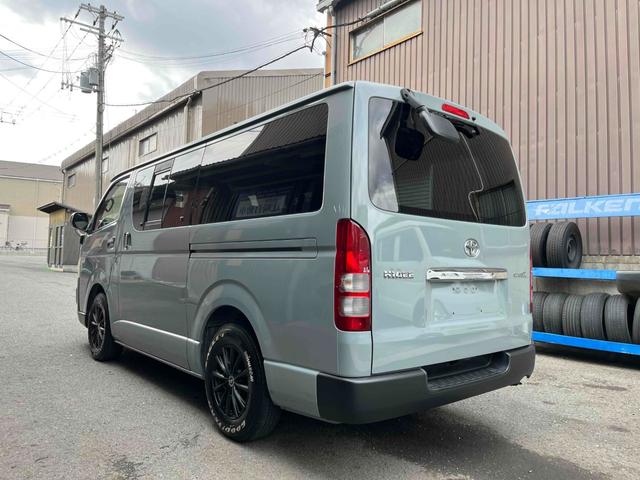 ハイエースバン ロングスーパーＧＬ　オリジナルカラー／ホワイトレタータイヤ／ディーゼル／ＥＴＣ車載器／キーレス／両側スライドドア（6枚目）