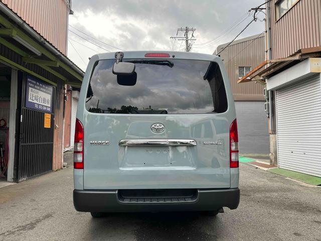 ハイエースバン ロングスーパーＧＬ　オリジナルカラー／ホワイトレタータイヤ／ディーゼル／ＥＴＣ車載器／キーレス／両側スライドドア（7枚目）