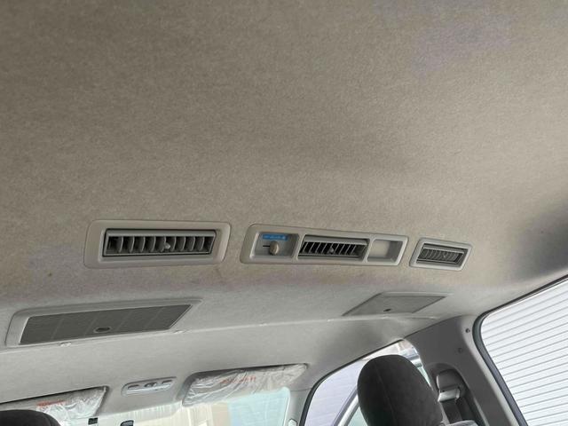 ハイエースバン ロングスーパーＧＬ　オリジナルカラー／ホワイトレタータイヤ／ディーゼル／ＥＴＣ車載器／キーレス／両側スライドドア（42枚目）