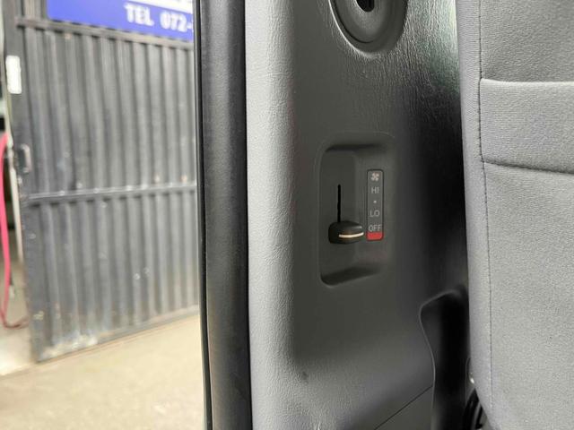 ハイエースバン ロングスーパーＧＬ　オリジナルカラー／ホワイトレタータイヤ／ディーゼル／ＥＴＣ車載器／キーレス／両側スライドドア（43枚目）