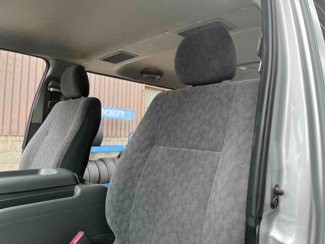 ハイエースバン ロングスーパーＧＬ　オリジナルカラー／ホワイトレタータイヤ／ディーゼル／ＥＴＣ車載器／キーレス／両側スライドドア（47枚目）