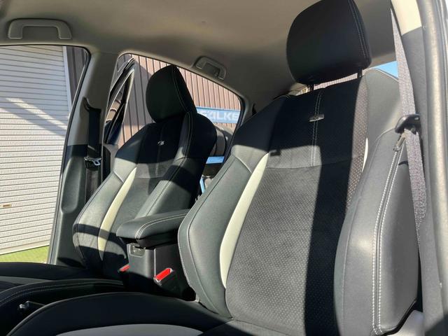 アクア Ｇ　Ｇ’ｓ　スマートキー／ＥＴＣ車載器／Ｂｌｕｅｔｏｏｔｈオーディオ／ステリングスイッチ／バックカメラ／１７インチアルミホイール／ハーフレザーシート／フロマットＧＳ’（53枚目）