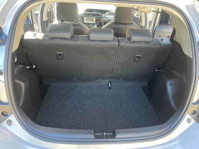 アクア Ｇ　Ｇ’ｓ　スマートキー／ＥＴＣ車載器／Ｂｌｕｅｔｏｏｔｈオーディオ／ステリングスイッチ／バックカメラ／１７インチアルミホイール／ハーフレザーシート／フロマットＧＳ’（58枚目）