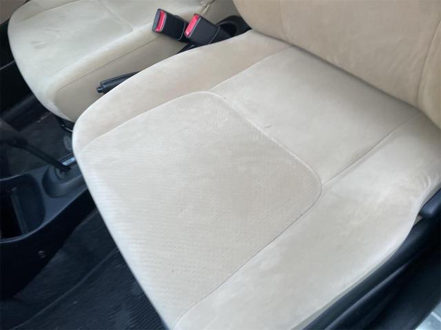 ミラアヴィ Ｌセレクション　キーレス　フル装備　禁煙車　オートエアコン　純正ＣＤデッキ　電格ミラー　スペアキー有　４ＡＴ車　２ＷＤ　リヤ５面スモークガラス　純正ホイールキャップ　実走行車（25枚目）