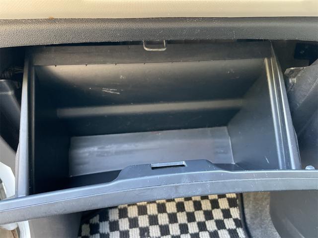 ミラココア ココアプラスＸ　スマートキー　純正ルーフキャリア　純正ルーフレール　フォグライト　ウンカーミラー　オートエアコン　ベンチシート　リヤ５面スモークガラス　純正オーディオ　タイミングチェーン車　２ＷＤ　走行８万キロ台（58枚目）