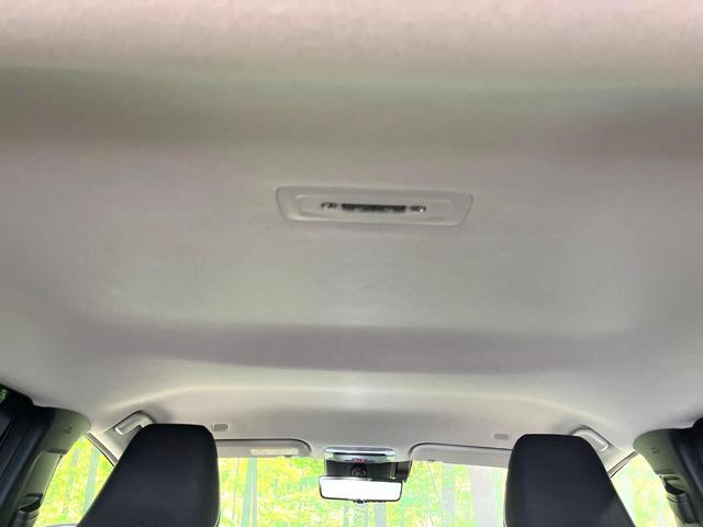 プリウス Ｚ　１２．３インチナビ　Ｂｌｕｅｔｏｏｔｈ　全周囲カメラ　トヨタセーフティセンス　レーダークルーズコントロール　シートベンチレーション　パワーバックドア　ブラインドスポットモニター　ＥＴＣ　禁煙車（51枚目）