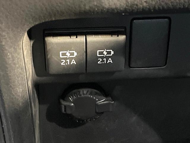 ヴォクシー ＺＳ　煌　純正ナビ　Ｂｌｕｅｔｏｏｔｈ　両側電動スライドドア　セーフティセンス　クルーズコントロール　リアオートエアコン　ＬＥＤヘッドライト　ＥＴＣ　ドラレコ　バックカメラ　左右独立オートエアコン　スマートキー（30枚目）