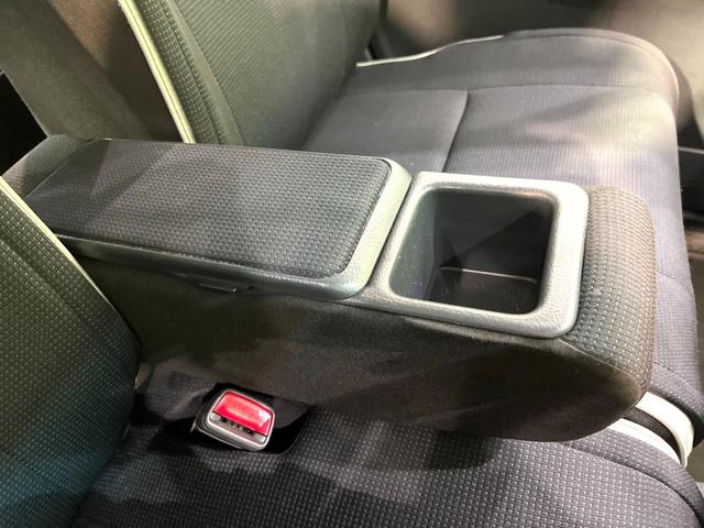 ムーヴコンテ カスタム　Ｘ　ＶＳ　純正ナビ　バックカメラ　禁煙車　ドラレコ　スマートキー　ＨＩＤヘッド　ＥＴＣ　ワンオーナー　オートエアコン　純正１５インチアルミ　Ｂｌｕｅｔｏｏｔｈ　ＣＤ　ＤＶＤ再生　フルセグ　アームレスト（31枚目）