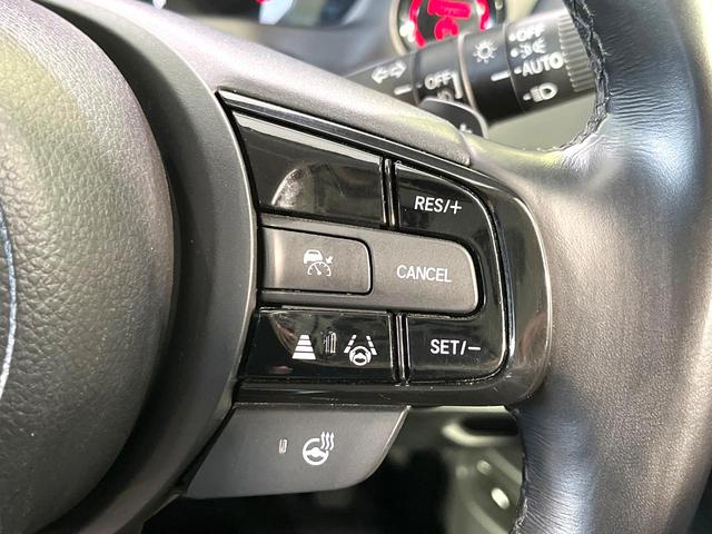 ヴェゼル ｅ：ＨＥＶ　Ｚ　純正９型ナビ　全周囲カメラ　Ｂｌｕｅｔｏｏｔｈ　ホンダセンシング　アダプティブクルーズ　パワーバックドア　ＥＴＣ　ドラレコ　シートヒーター　ブラインドスポットモニター　ＬＥＤヘッドライト　置くだけ充電（6枚目）