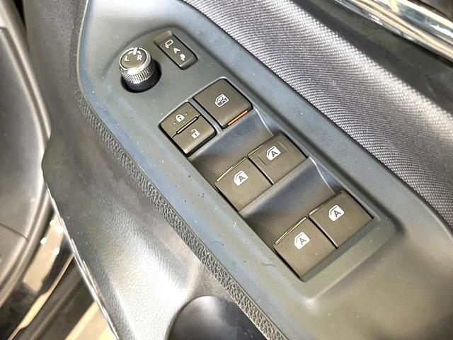 ヴォクシー ＺＳ　煌ＩＩ　純正９型ナビ　Ｂｌｕｅｔｏｏｔｈ　両側電動スライドドア　セーフティセンス　リアオートエアコン　ＥＴＣ　ドラレコ　ＬＥＤヘッドライト　純正１６インチアルミ　オートハイビーム　左右独立オートエアコン（38枚目）