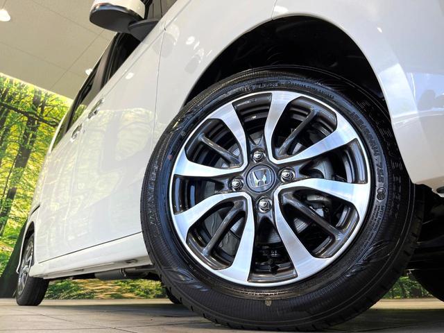 Ｎ－ＢＯＸカスタム ベースグレード　届出済未使用車　両側電動スライドドア　ホンダセンシング　アダプティブクルーズ　前席シートヒーター　コーナーセンサー　オートブレーキホールド　ＬＥＤヘッド　オートハイビーム　純正１４アルミ（13枚目）
