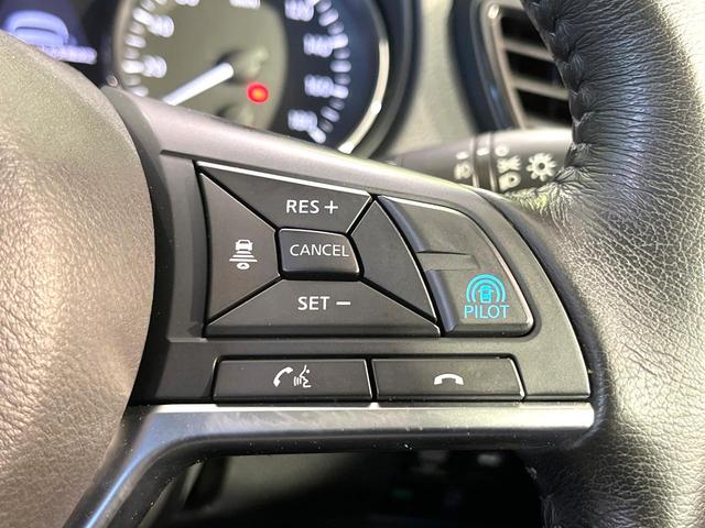 エクストレイル ２０Ｘ　純正８型ナビ　全周囲カメラ　プロパイロット　デジタルインナーミラー　４ＷＤ　カプロンシート　パワーバックドア　純正革巻ステアリング　禁煙　オートブレーキホールド　スマートキー　ステアリングスイッチ（5枚目）