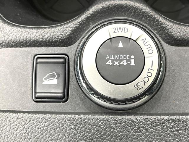 エクストレイル ２０Ｘ　純正８型ナビ　全周囲カメラ　プロパイロット　デジタルインナーミラー　４ＷＤ　カプロンシート　パワーバックドア　純正革巻ステアリング　禁煙　オートブレーキホールド　スマートキー　ステアリングスイッチ（7枚目）
