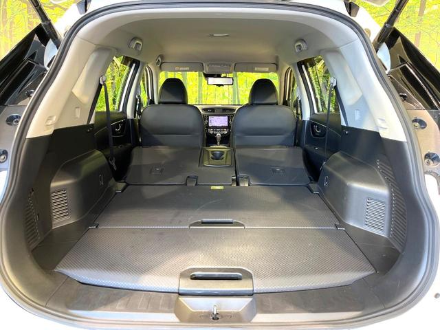 エクストレイル ２０Ｘ　純正８型ナビ　全周囲カメラ　プロパイロット　デジタルインナーミラー　４ＷＤ　カプロンシート　パワーバックドア　純正革巻ステアリング　禁煙　オートブレーキホールド　スマートキー　ステアリングスイッチ（10枚目）
