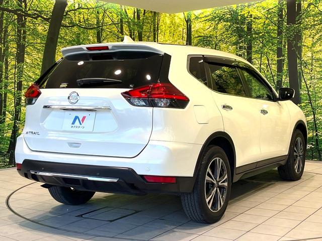 エクストレイル ２０Ｘ　純正８型ナビ　全周囲カメラ　プロパイロット　デジタルインナーミラー　４ＷＤ　カプロンシート　パワーバックドア　純正革巻ステアリング　禁煙　オートブレーキホールド　スマートキー　ステアリングスイッチ（17枚目）