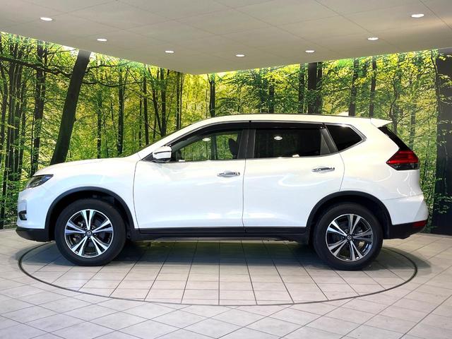 エクストレイル ２０Ｘ　純正８型ナビ　全周囲カメラ　プロパイロット　デジタルインナーミラー　４ＷＤ　カプロンシート　パワーバックドア　純正革巻ステアリング　禁煙　オートブレーキホールド　スマートキー　ステアリングスイッチ（51枚目）