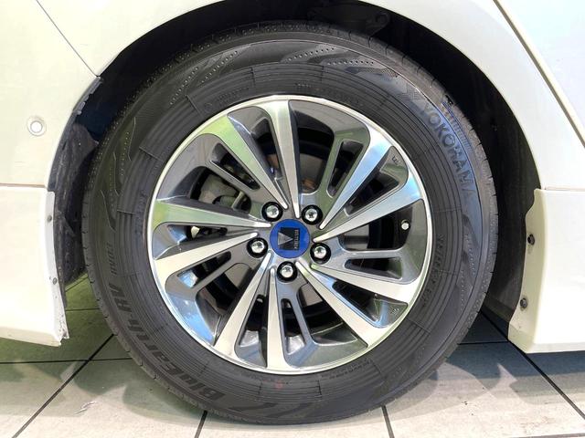 プリウスＰＨＶ Ａプレミアム　モデリスタエアロ　純正１１．６型ナビ　バックカメラ　前席シートヒーター　駐車支援システム　合皮シート　革巻ステアリング　ＬＥＤヘッドライト　モデリスタ１５インチＡＷ　デジタルインナーミラー（60枚目）