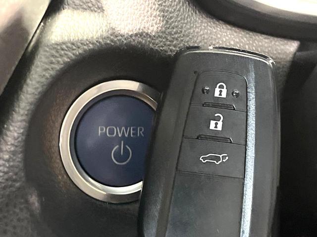 カローラクロス ハイブリッド　Ｚ　純正９型ナビ　全周囲カメラ　前席シートヒーター　パワーバックドア　レーダークルーズコントロール　パワーシート　ＬＥＤヘッドライト　禁煙　ブラインドスポットモニター　ドラレコ　ＥＴＣ　ＵＳＢ（31枚目）
