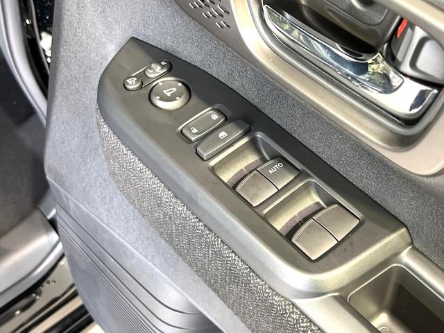 Ｎ－ＢＯＸカスタム ベースグレード　届出済未使用車　フルエアロ　両側電動ドア　衝突被害軽減システム　レーダークルーズ　コーナーセンサー　スマートキー　ＬＥＤヘッド　オートハイビーム　車線逸脱警報　オートライト　オートエアコン（32枚目）