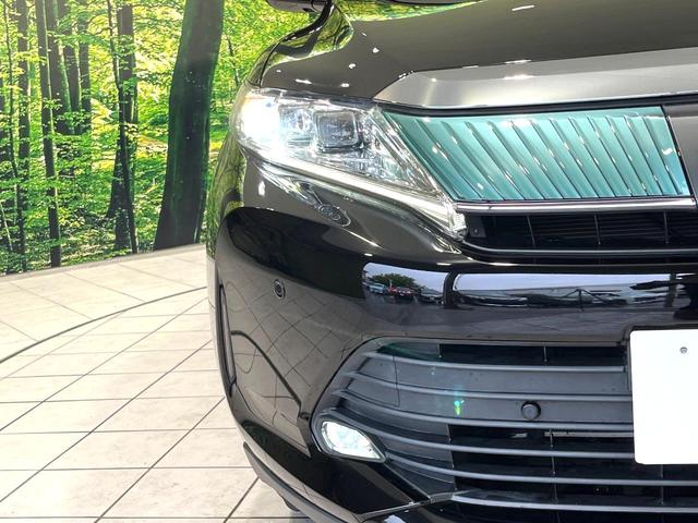 ハリアー プレミアム 純正9インチナビ バックカメラ セーフティセンス レーダークルーズ Bluetooth ドラレコ ETC パワーバックドア ブレーキホールド 純正18インチアルミ オートデュアルエアコン スマートキー(12枚目)