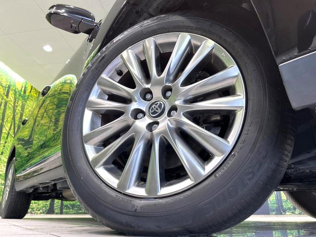 ハリアー プレミアム 純正9インチナビ バックカメラ セーフティセンス レーダークルーズ Bluetooth ドラレコ ETC パワーバックドア ブレーキホールド 純正18インチアルミ オートデュアルエアコン スマートキー(13枚目)