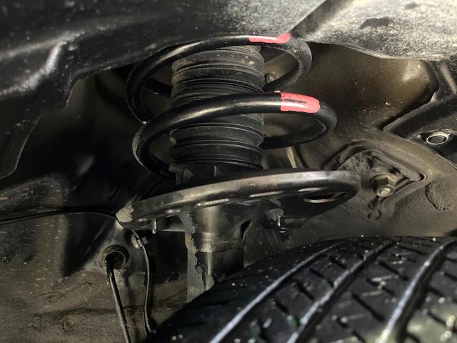 ハリアー プレミアム 純正9インチナビ バックカメラ セーフティセンス レーダークルーズ Bluetooth ドラレコ ETC パワーバックドア ブレーキホールド 純正18インチアルミ オートデュアルエアコン スマートキー(20枚目)