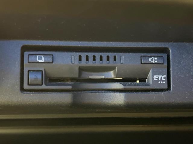 ハリアー プレミアム 純正9インチナビ バックカメラ セーフティセンス レーダークルーズ Bluetooth ドラレコ ETC パワーバックドア ブレーキホールド 純正18インチアルミ オートデュアルエアコン スマートキー(29枚目)