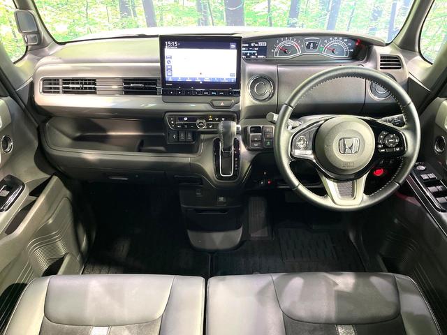 Ｎ－ＢＯＸカスタム Ｌターボ　スタイル＋ブラック　純正９インチナビ　Ｂｌｕｅｔｏｏｔｈ　バックカメラ　レーダークルーズ　ホンダセンシング　両側電動スライドドア　シートヒーター　ドラレコ　ＥＴＣ　コーナーセンサー　ＬＥＤヘッドライト　ＴＶキャンセラー（2枚目）