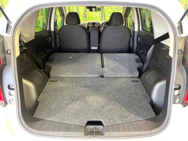 ノート Ｘ　Ｖセレクション　純正ナビ　バックカメラ　エマージェンシーブレーキ　クリアランスソナー　ドラレコ　ステアリングスイッチ　禁煙　スマートキー　Ｂｌｕｅｔｏｏｔｈ　アイドリングストップ　オートライト　電動格納ミラー（10枚目）