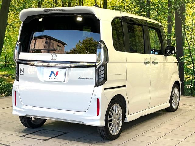 N-BOXカスタム Lターボ 純正8型ナビ バックカメラ 両側電動スライドドア 前席シートヒーター ドラレコ ハーフレザーシート 禁煙 革巻ステアリング クリアランスソナー ロールサンシェード ドラレコ2ch パドルシフト(17枚目)