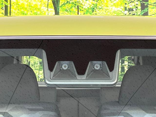 タフト X スカイフィールトップ スマートアシスト コーナーセンサー スマートキー ステアリングスイッチ USBソケット 禁煙 LEDヘッドライト オートブレーキホールド オートエアコン 電動格納ミラー(3枚目)