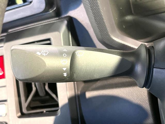 タフト X スカイフィールトップ スマートアシスト コーナーセンサー スマートキー ステアリングスイッチ USBソケット 禁煙 LEDヘッドライト オートブレーキホールド オートエアコン 電動格納ミラー(27枚目)